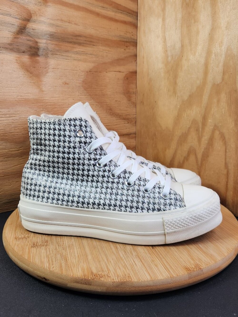 Converse Chuck Taylor All Star Womens Lift Platform Houndstooth Sneakers Size 8